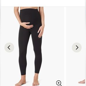 Beyond yoga Supplex Love the Bump Capri maternity legging